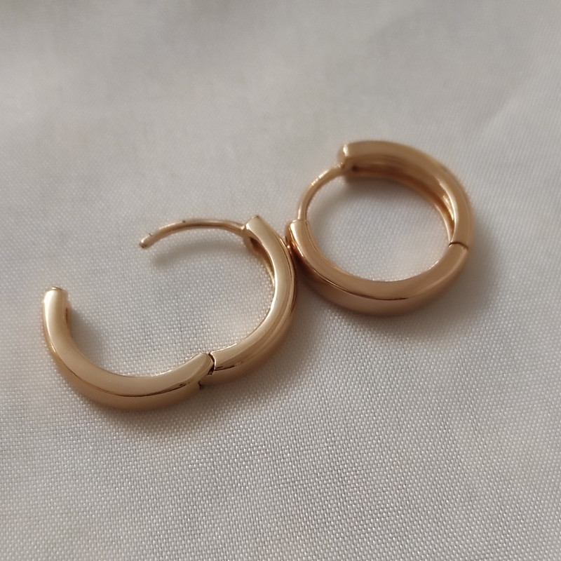 گوشواره زنانه ژوپینگ مدل حلقه ای کد 007