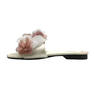 صندل زنانه مدل گلی کد JB1387