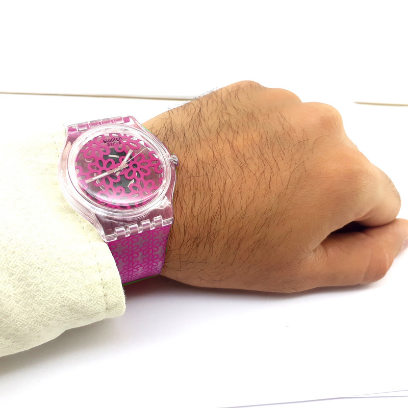 ساعت مچی عقربه ای مدل سوارز کد 323