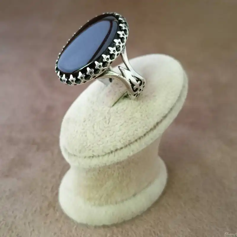 انگشتر نقره مردانه مدل سر نیزه جزع کد 1