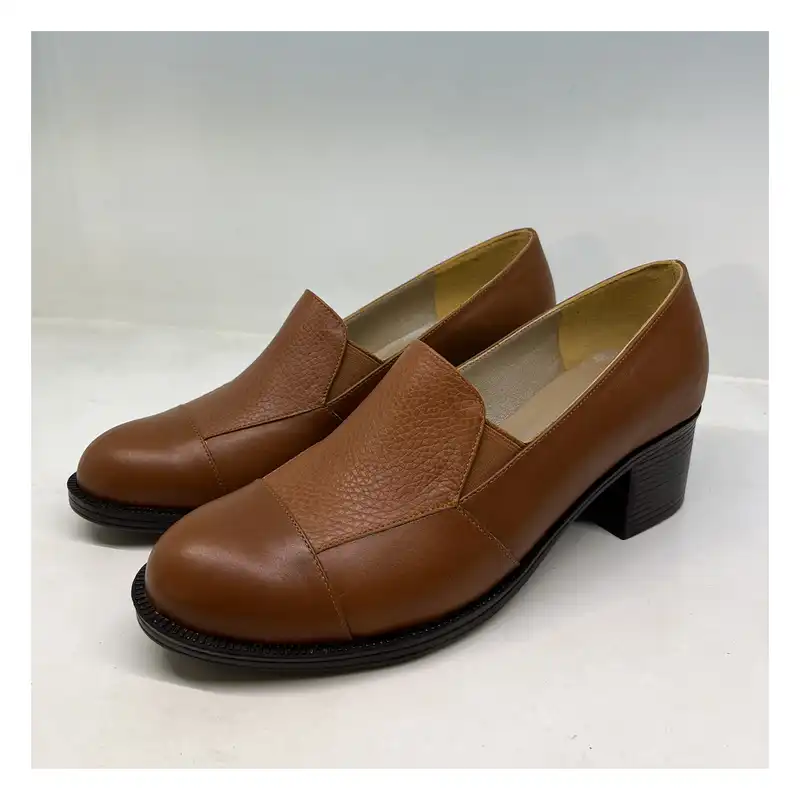 کفش زنانه سرزمین چرم کد 1568 رنگ عسلی