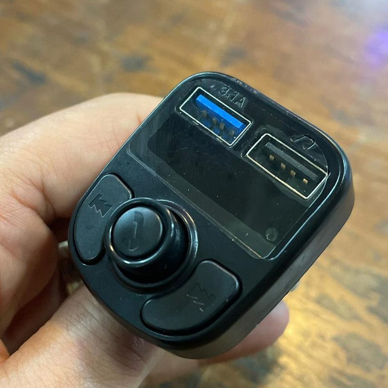 پخش کننده اف ام خودرو مدل x8-1