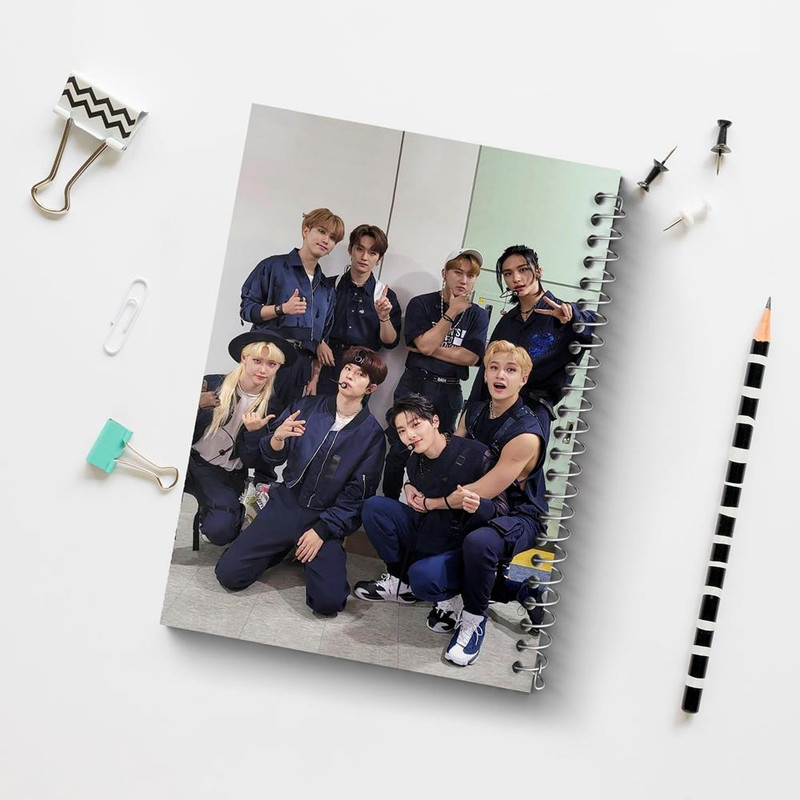 دفتر مشق 50 برگ خندالو مدل گروه استری کیدز Stary Kids کد 16904