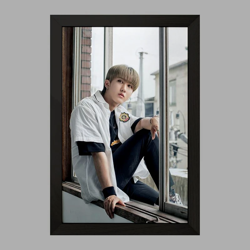 تابلو خندالو مدل چانگبین گروه استری کیدز Stray Kids  کد 11869