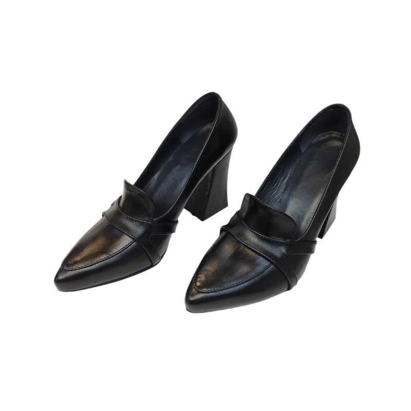 کفش زنانه مدل PZM 418 CHR چرم طبیعی رنگ مشکی