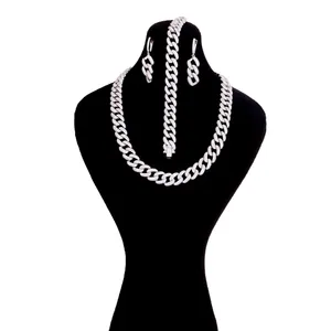 نیم ست نقره زنانه مدل GTA-0140