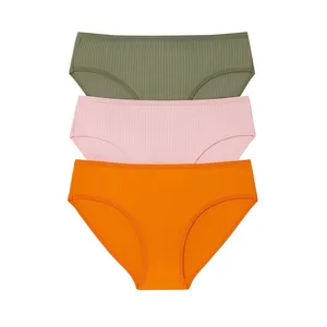 شورت زنانه مدل کبریتی بسته 3 عددی