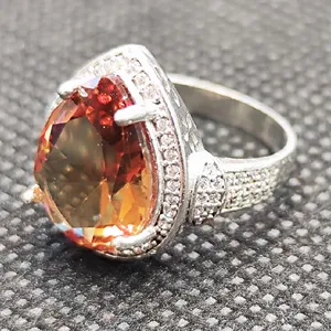 انگشتر نقره زنانه مدل سنگ الکساندریت کد 331