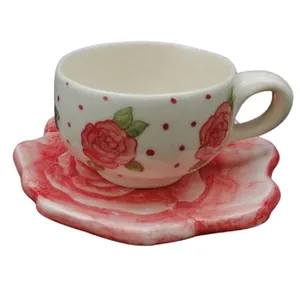 فنجان و نعلبکی طرح رز کد 6674842