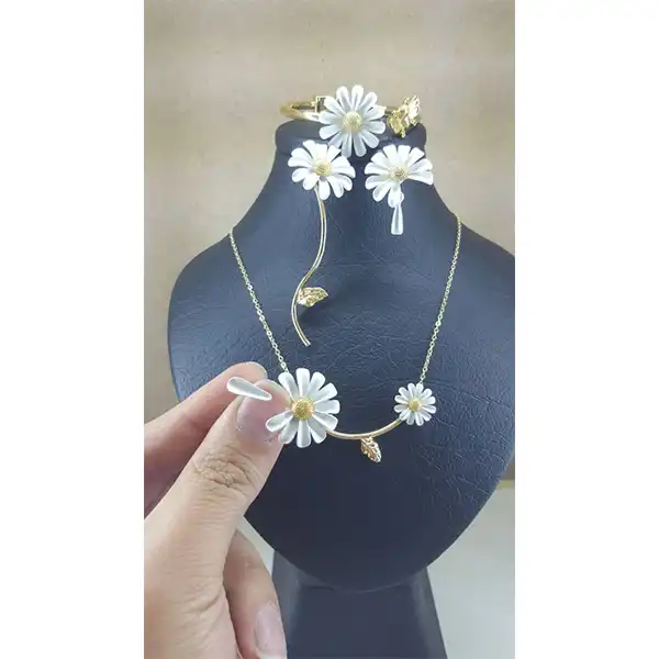 نیم ست زنانه مدل گل کد 1