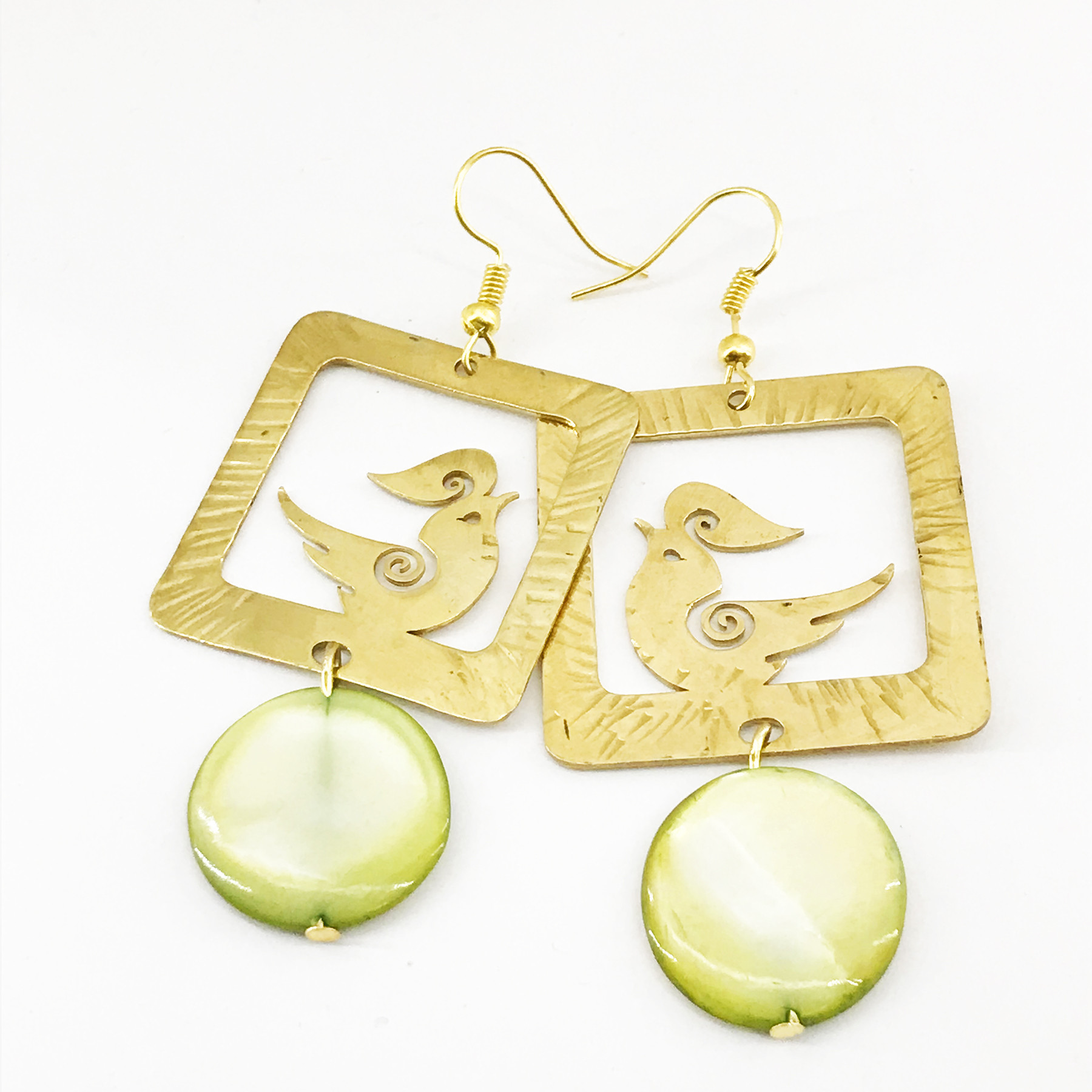 گوشواره زنانه گالری عزیزی طرح مرغ آمین مدل 15821 گوشواره زنانه گالری عزیزی طرح مرغ آمین مدل 15821