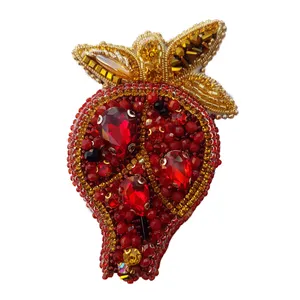 گیره مو زنانه مدل جواهردوزی کد GOL905