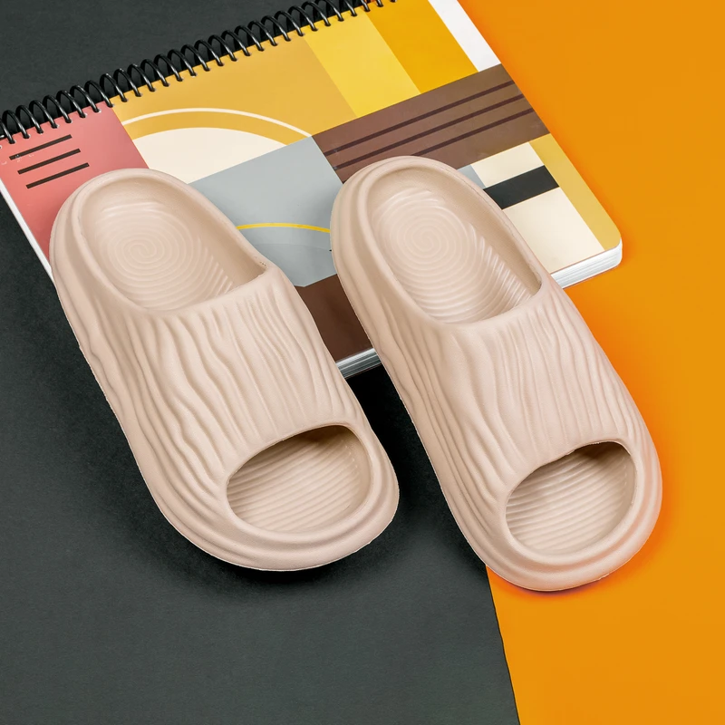 عکس شماره 31 : دمپایی زنانه کد 92-pe