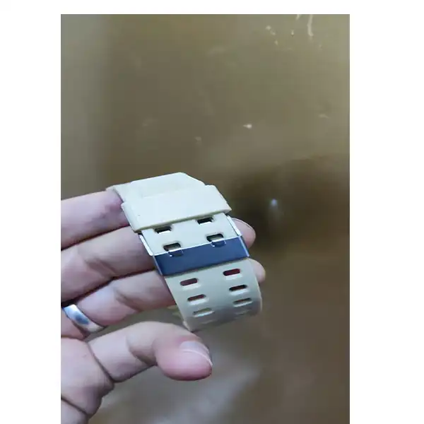 ساعت مچی دیجیتال مدل QW300