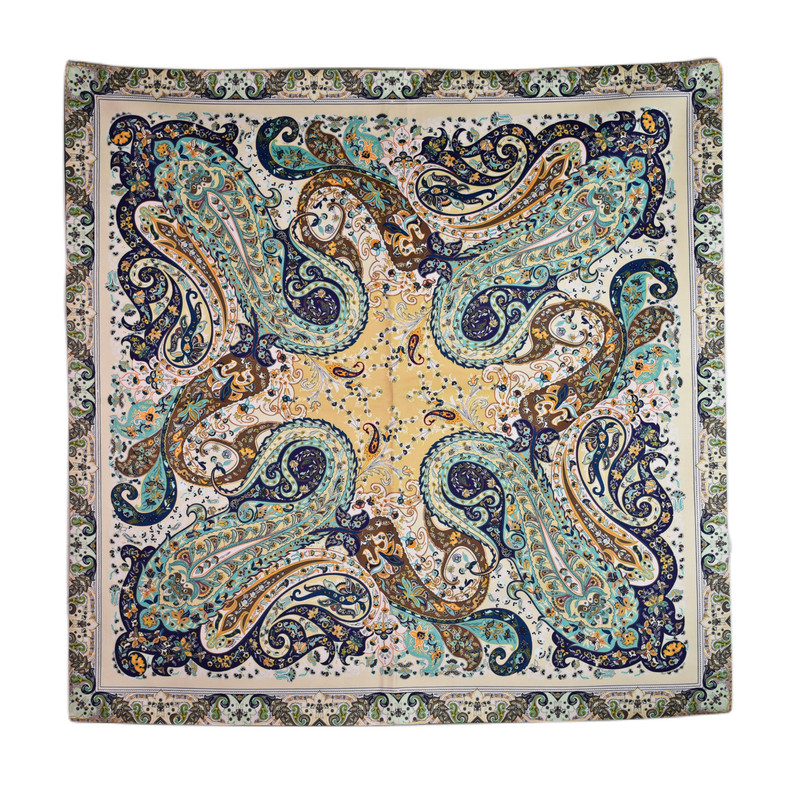 رومیزی مدل مخمل طرح فرش کد 133