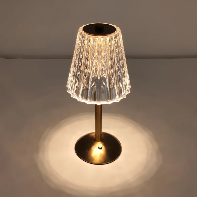 آباژور رومیزی بی ال مدل کارتل