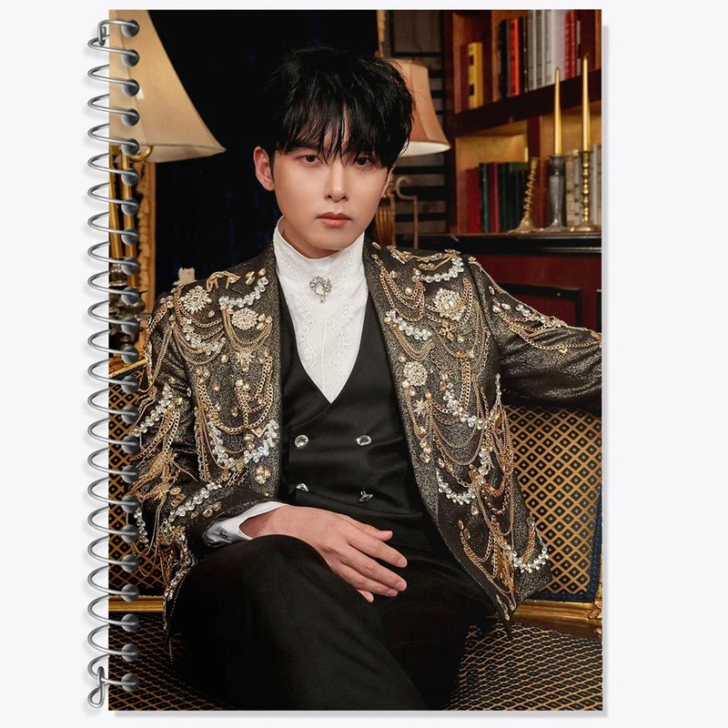 دفتر زبان 50 برگ خندالو مدل سه خط طرح ریووک گروه سوپر جونیور Super Junior کد 12195