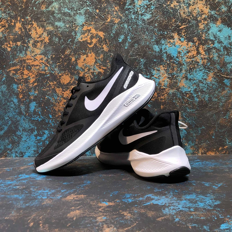 عکس شماره 4 : کفش مخصوص دویدن مدل zoom structure 7x bkwh-100055019