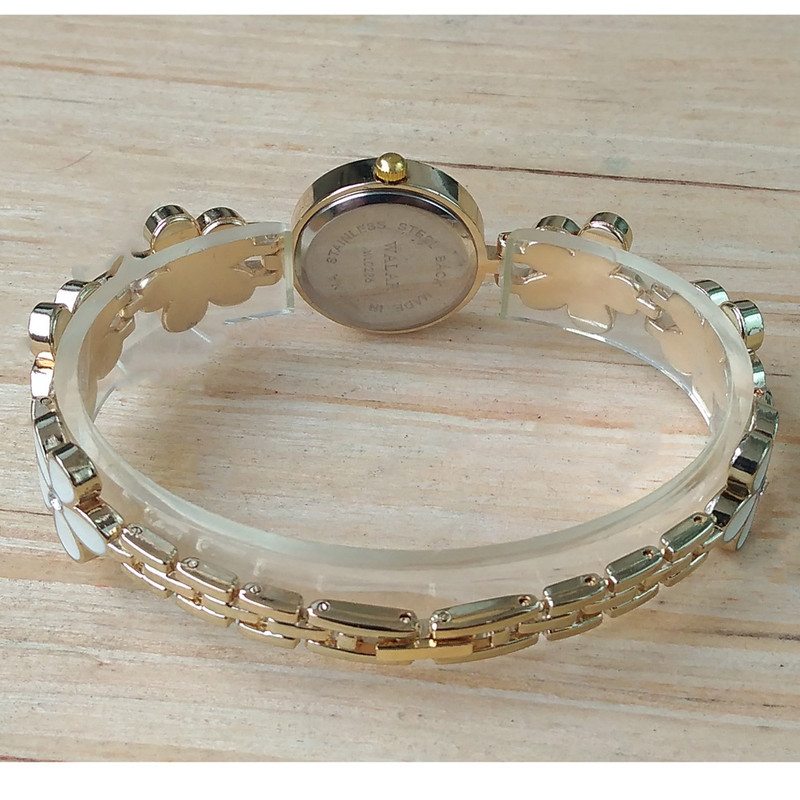 ساعت مچی عقربه ای دخترانه والار مدل فلزی فانتزی 2 طرح گل