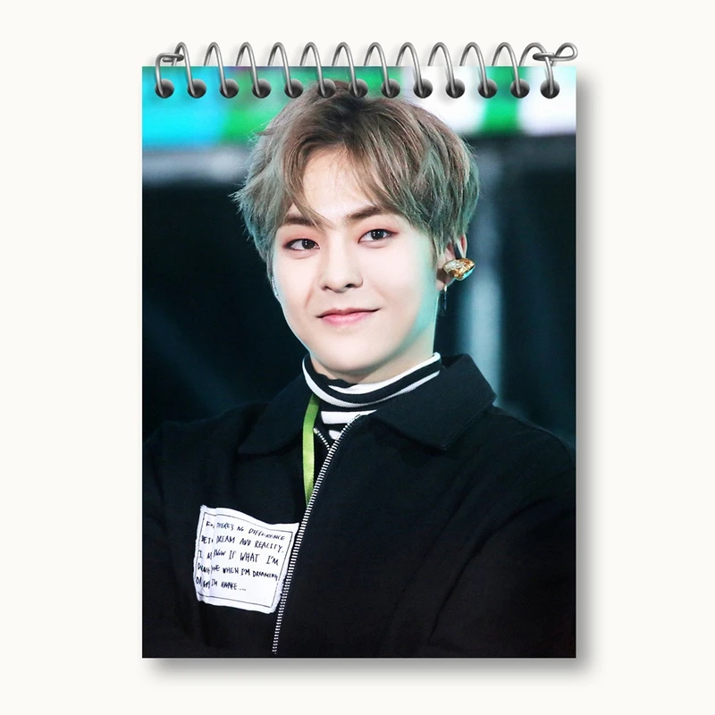 دفتر یادداشت 50 برگ خندالو مدل شیومین گروه اکسو EXO کد 13522