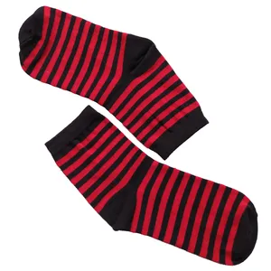 جوراب پسرانه طرح  راه راه قرمز-مشکی