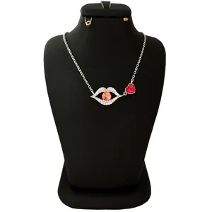 گردنبند نقره زنانه سواروسکی مدل لب و چشم و قلب کد NR