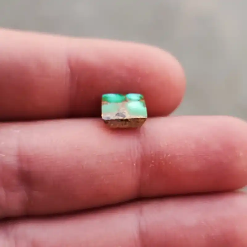 سنگ فیروزه نیشابور کد NC-330