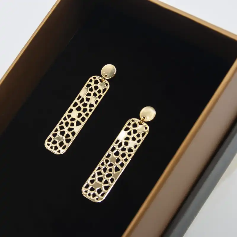 گوشواره طلا 18 عیار زنانه دُرج مدل DE79