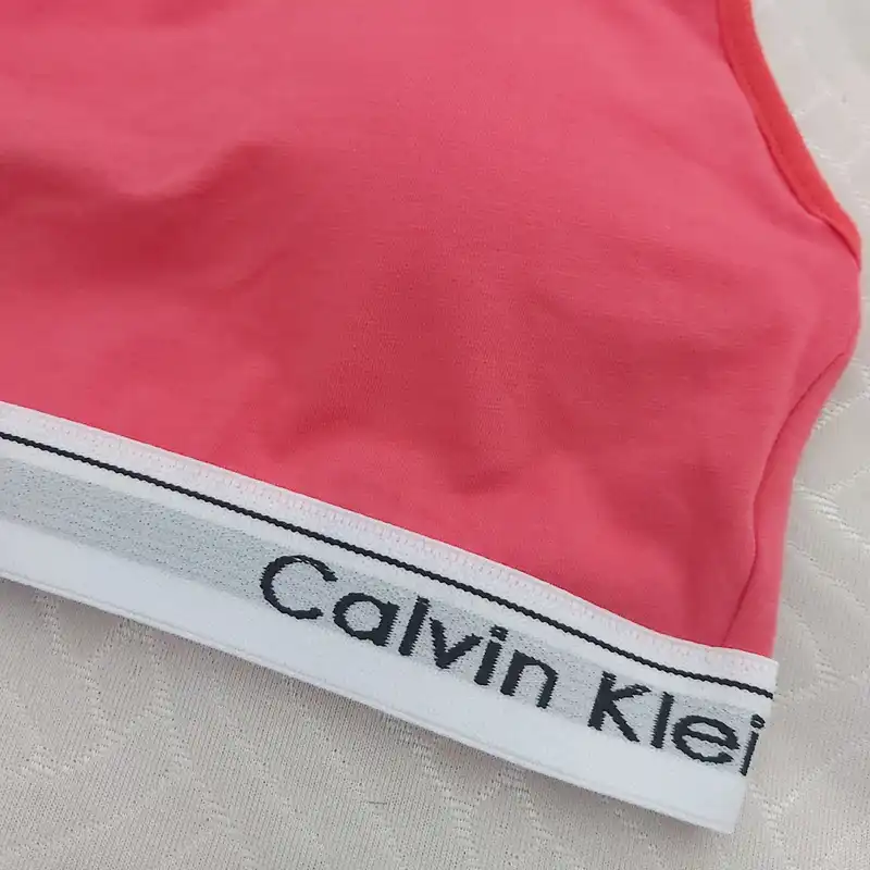 نیم تنه ورزشی زنانه مدل رنگین کمان