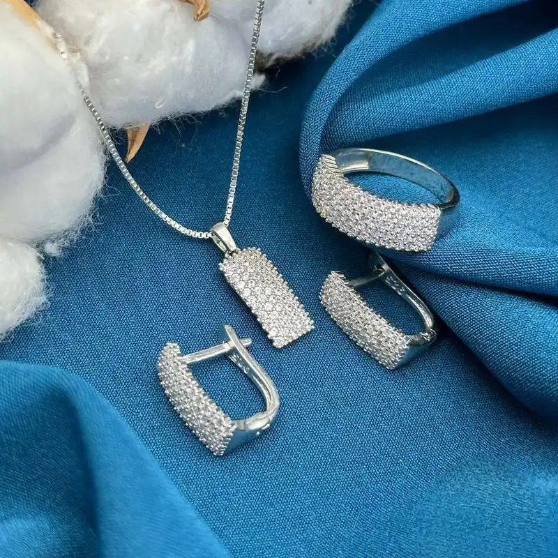 نیم ست نقره زنانه مدل پرنس BS 18