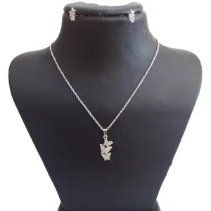 نیم ست زنانه مدل پروانه