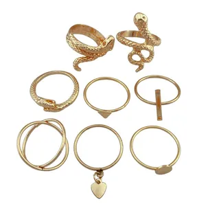 انگشتر زنانه مدل مار کد R4174 مجموعه 8 عددی