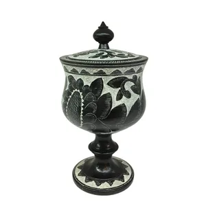 شکلات خوری سنگی مدل پایه دار