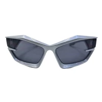 عینک آفتابی مدل  LH068 - nog
