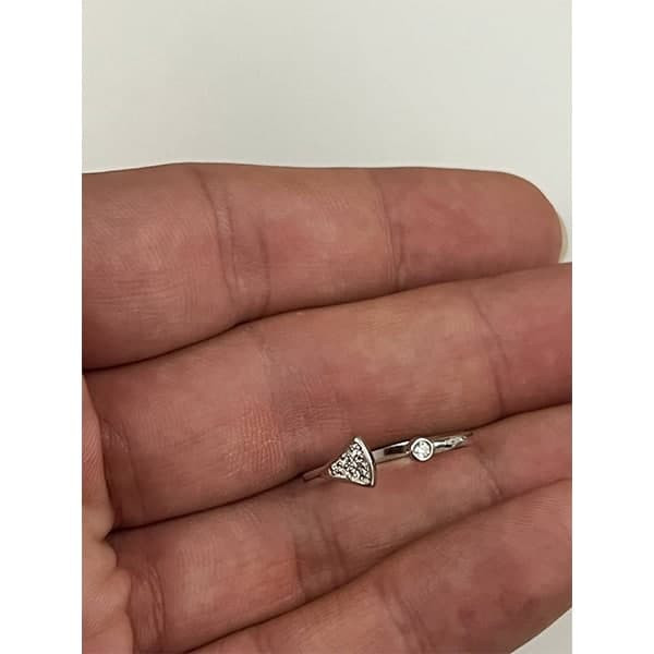 انگشتر نقره زنانه مدل اسپرت کد 6893445