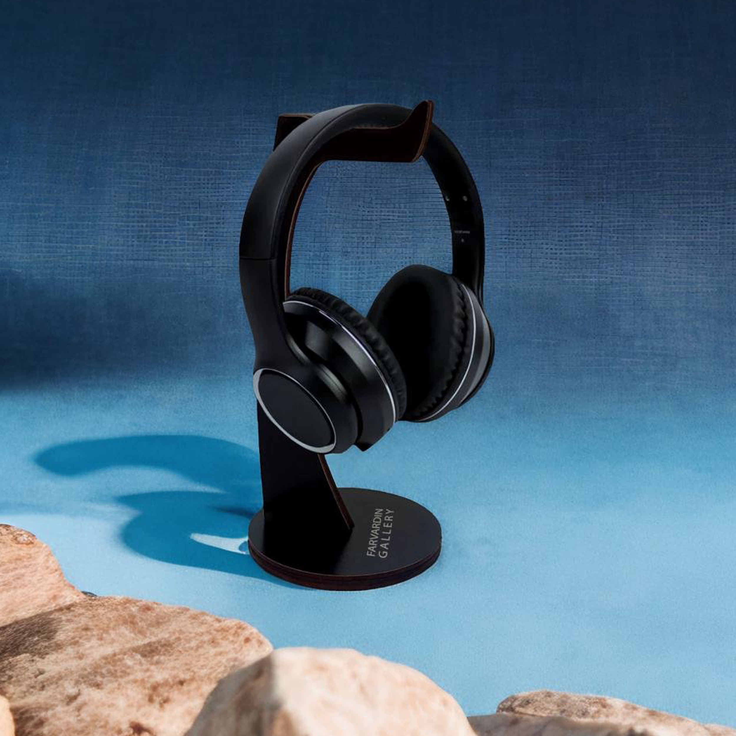 پایه نگهدارنده هدفون مدل فروردین