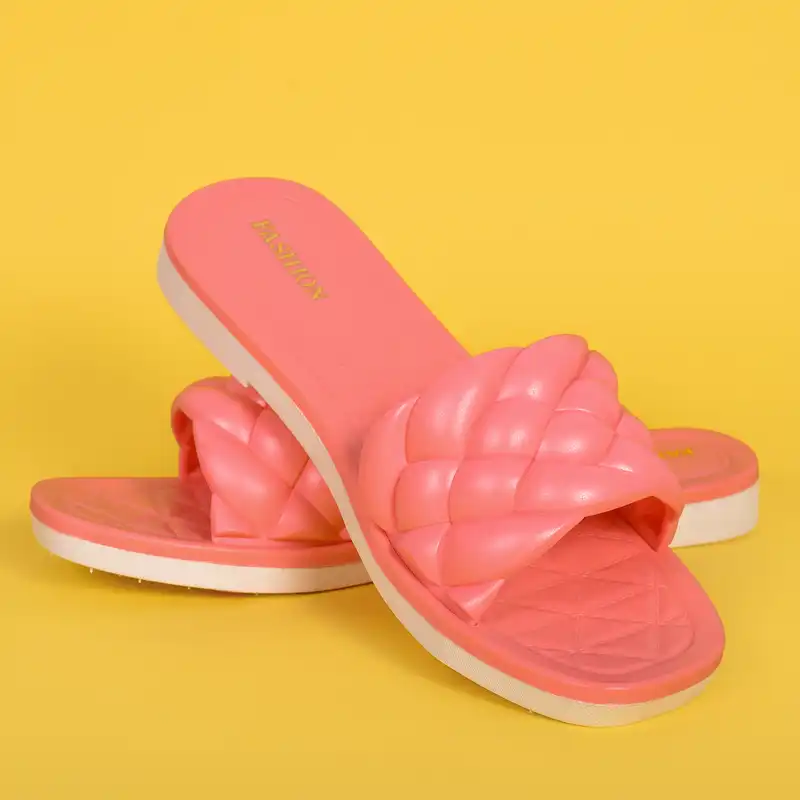 دمپایی زنانه پاپا مدل GB.2425