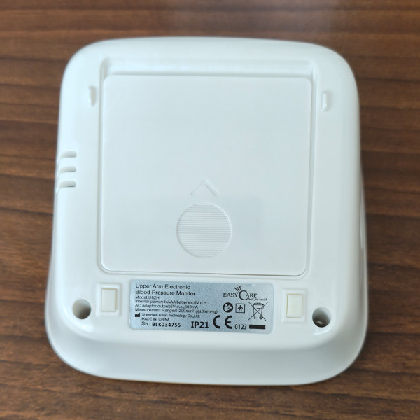 فشارسنج بازویی ایزی کر مدل U82H