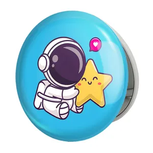 آینه جیبی خندالو طرح فضانورد مدل تاشو کد 25066 