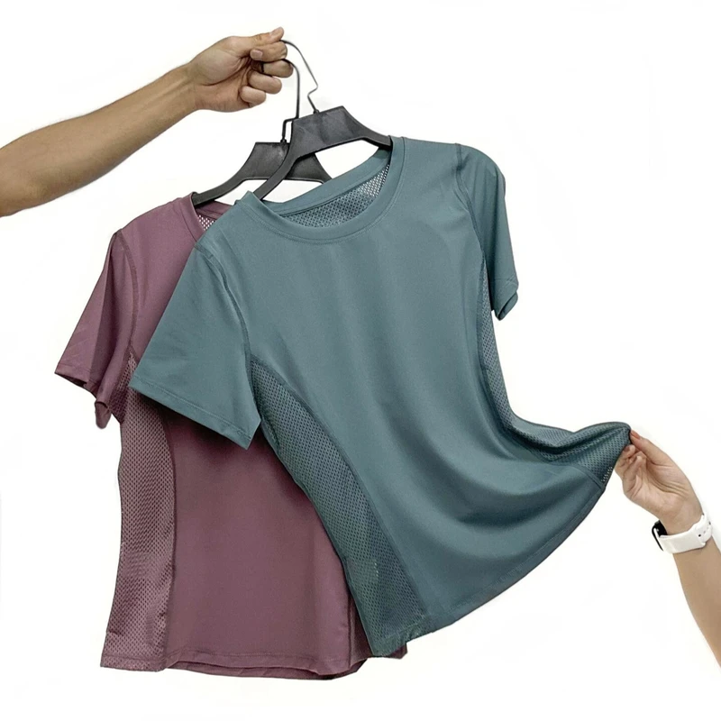 عکس شماره 5 : تی شرت ورزشی آستین کوتاه زنانه مدل فلامنت