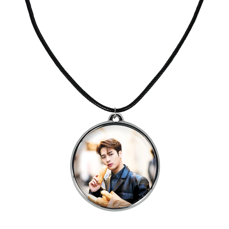 گردنبند خندالو مدل جکسون گروه گات سون GOT7 کد 2095820962