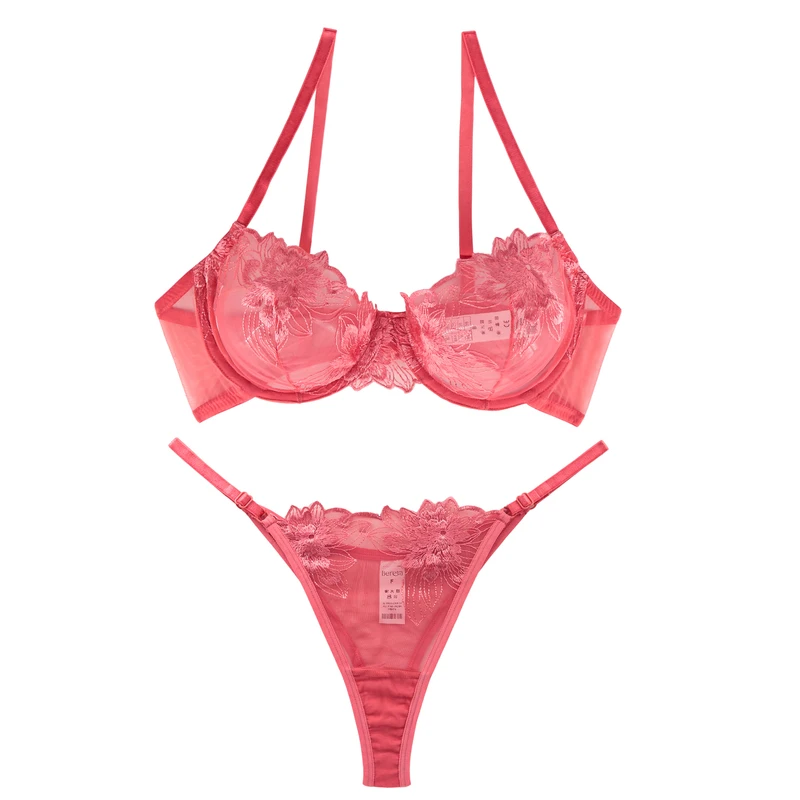 ست شورت و سوتین زنانه برتا مدل توری کد 2020HE