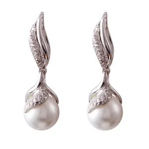 گوشواره طلا 18 عیار زنانه جواهری گاندی مدل 30650