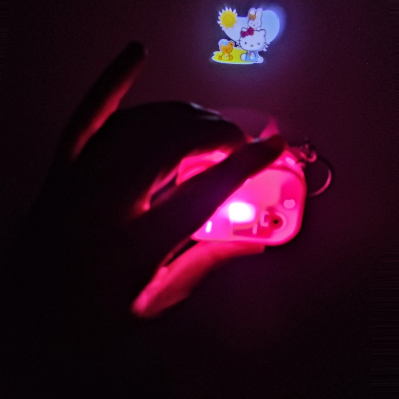 جاکلیدی دخترانه مدل دوربین عکاسی پروژکتور دار کرومی