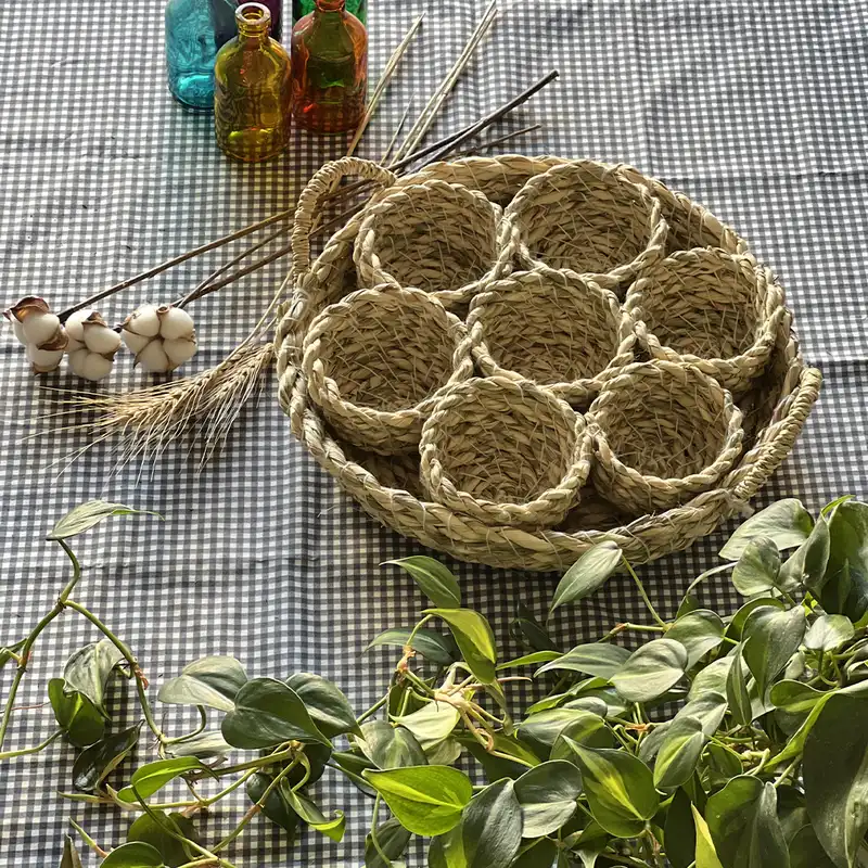 سبد حصیری مدل نوروز طرح دسته دار مجموعه 8 عددی