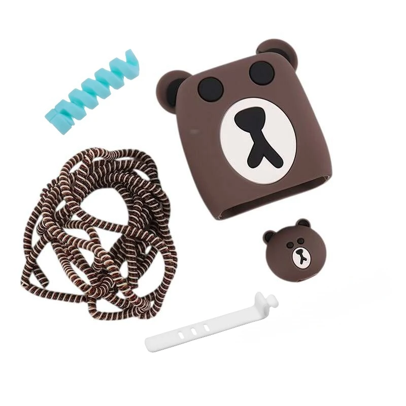 محافظ شارژر دیواری طرح خرس مدل BEA66 مناسب برای شارژر شیائومی 120 و 67 وات دو پین بسته 5 عددی