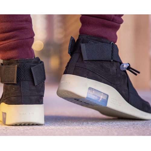 کفش مخصوص پیاده روی مردانه نایکی مدل Air Fear of God