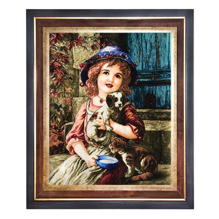 تابلو فرش دستباف طرح دختر بچه با سگ و گربه کد 1006