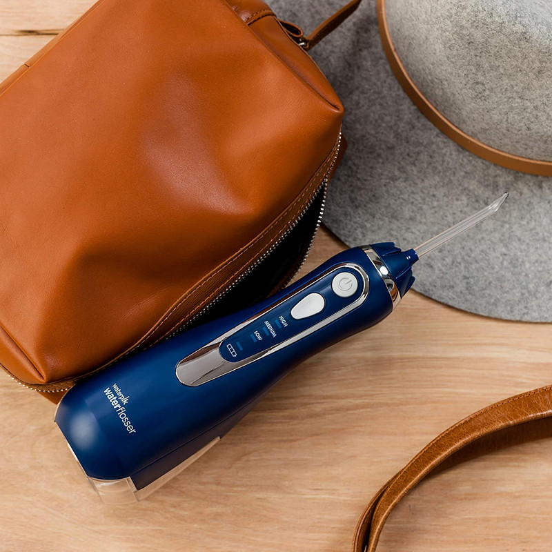 دستگاه شست‌وشوی دهان و دندان مدل cordless advanced