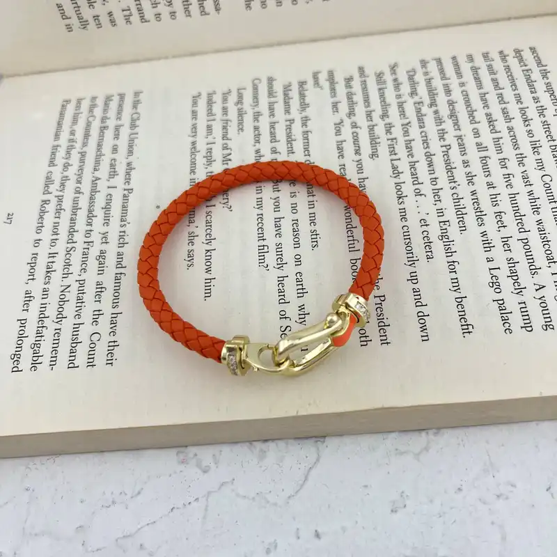 دستبند زنانه مدل B4789